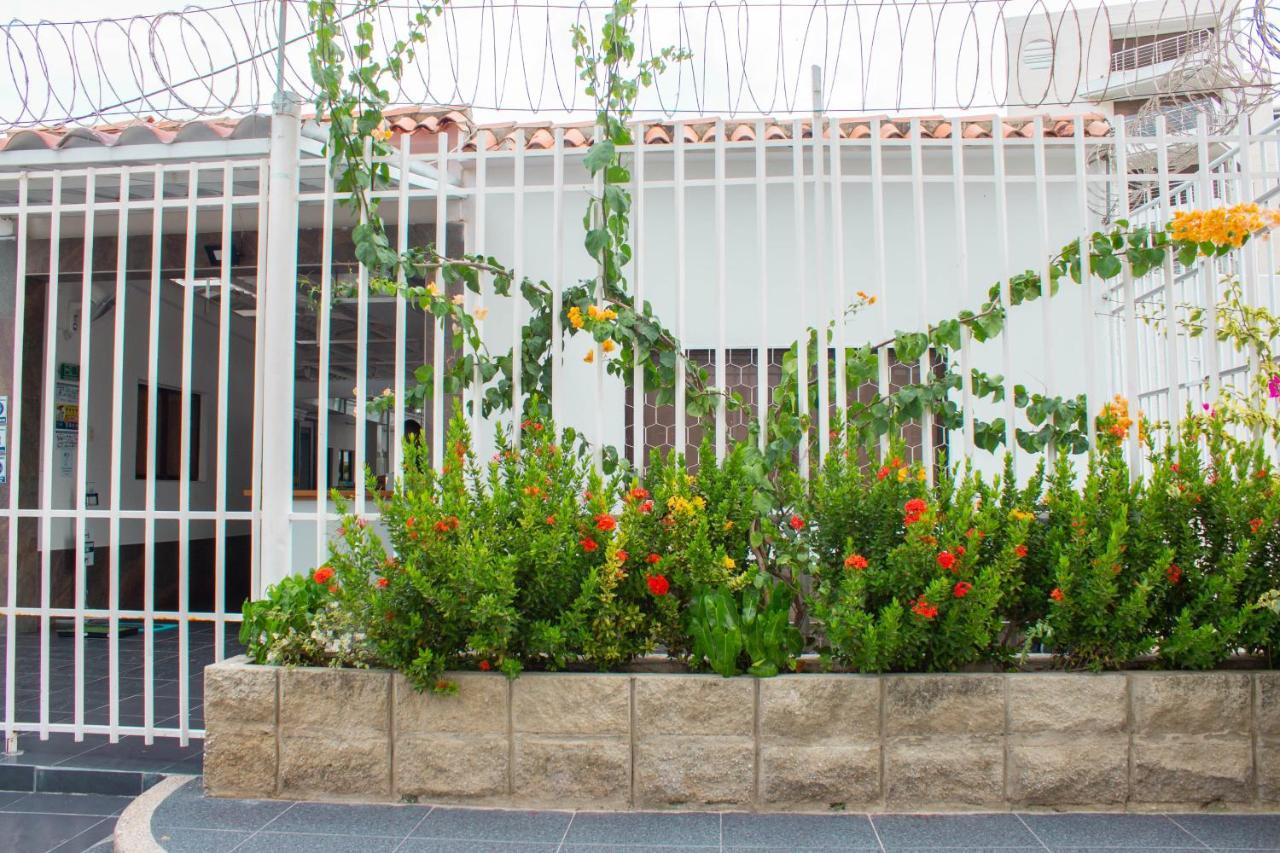 סנטה מרתה Mundihoteles Rodadero Platino מראה חיצוני תמונה